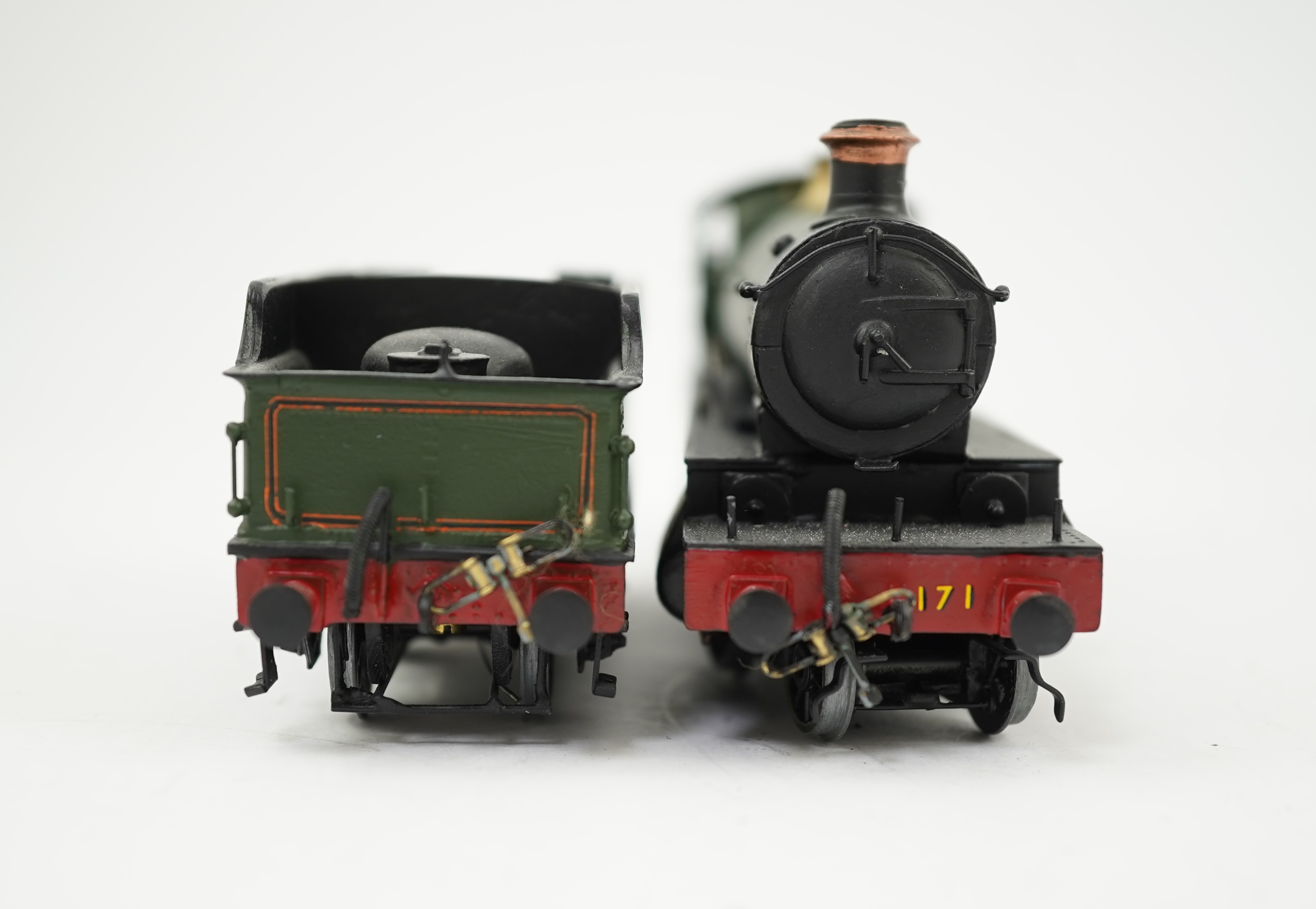Two 00 gauge brass and white metal kit built GWR tender locomotives; a 2900 class 4-4-2, 171, together with a Grange class 4-6-0, Arlington Grange 6800, constructed, painted and lined to a high standard, both motored for